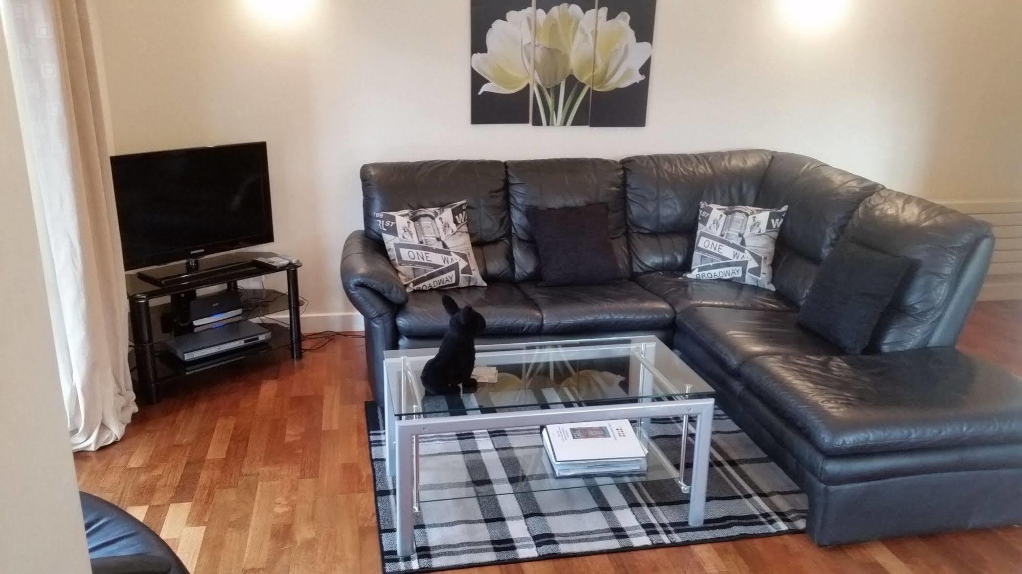 Week2Week Modern Newcastle Apartment Buitenkant foto
